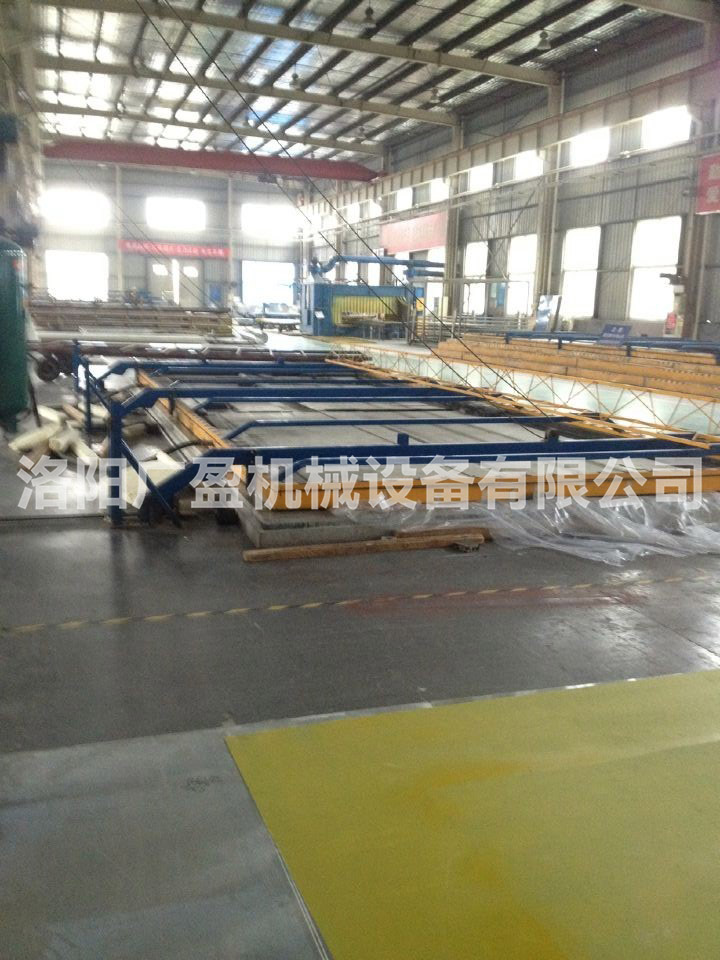 冷藏車熱壓機(jī)